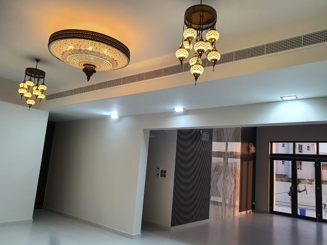 c7dce001-e8e1-40af-8c46-f5ac2d727585